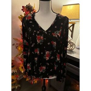 Penelope Project floral top‎ size large